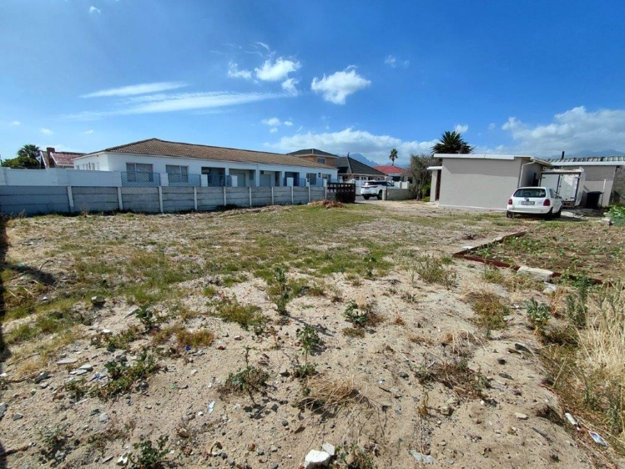 1 Bedroom Property for Sale in Weltevreden Western Cape